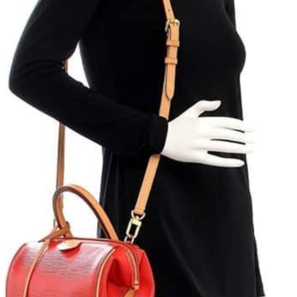 Accepting offers!! AUTHENTIC LOUIS VUITTON EPI DOC bb COQUELICOT - Picture 2 of 12